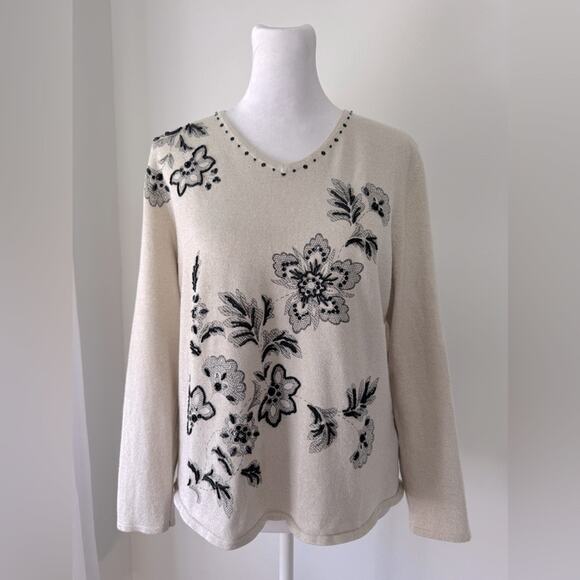 Vintage Y2K Alfred Dunner Cream & Black Floral Print Sequined V-Neck Sweater - Picture 1 of 6